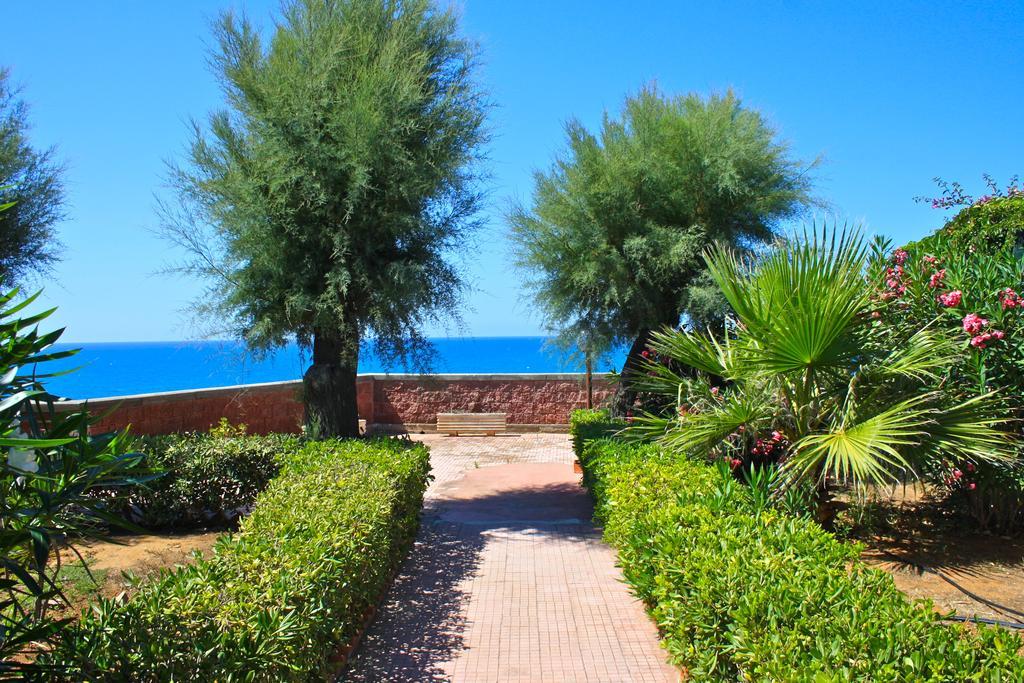 Magnolia Gialla Bed & Breakfast Trappeto  Exterior foto